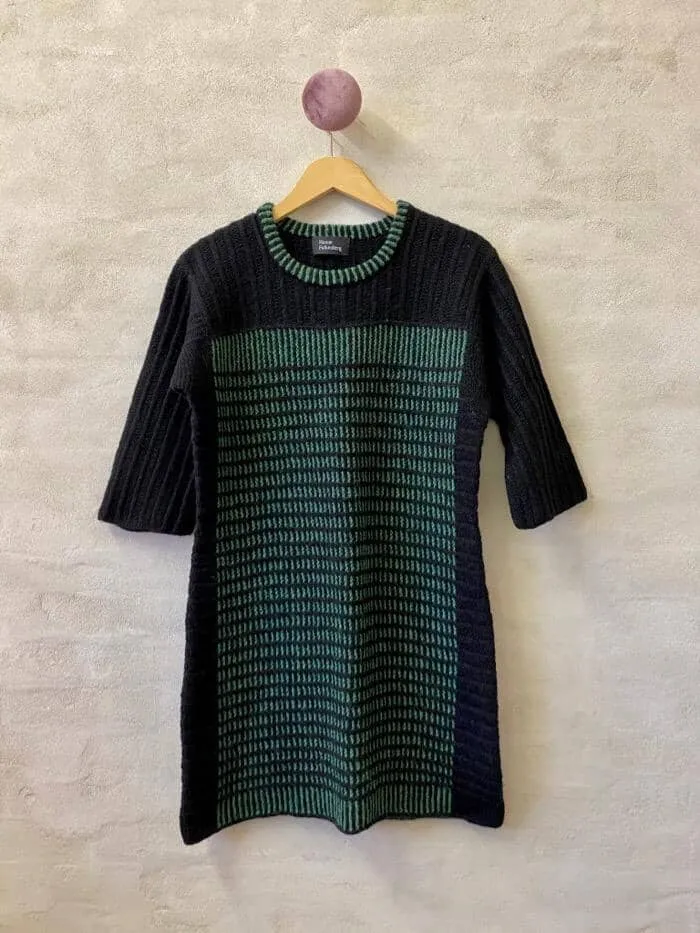 Holly dress by Hanne Falkenberg, No 20 knitting kit
