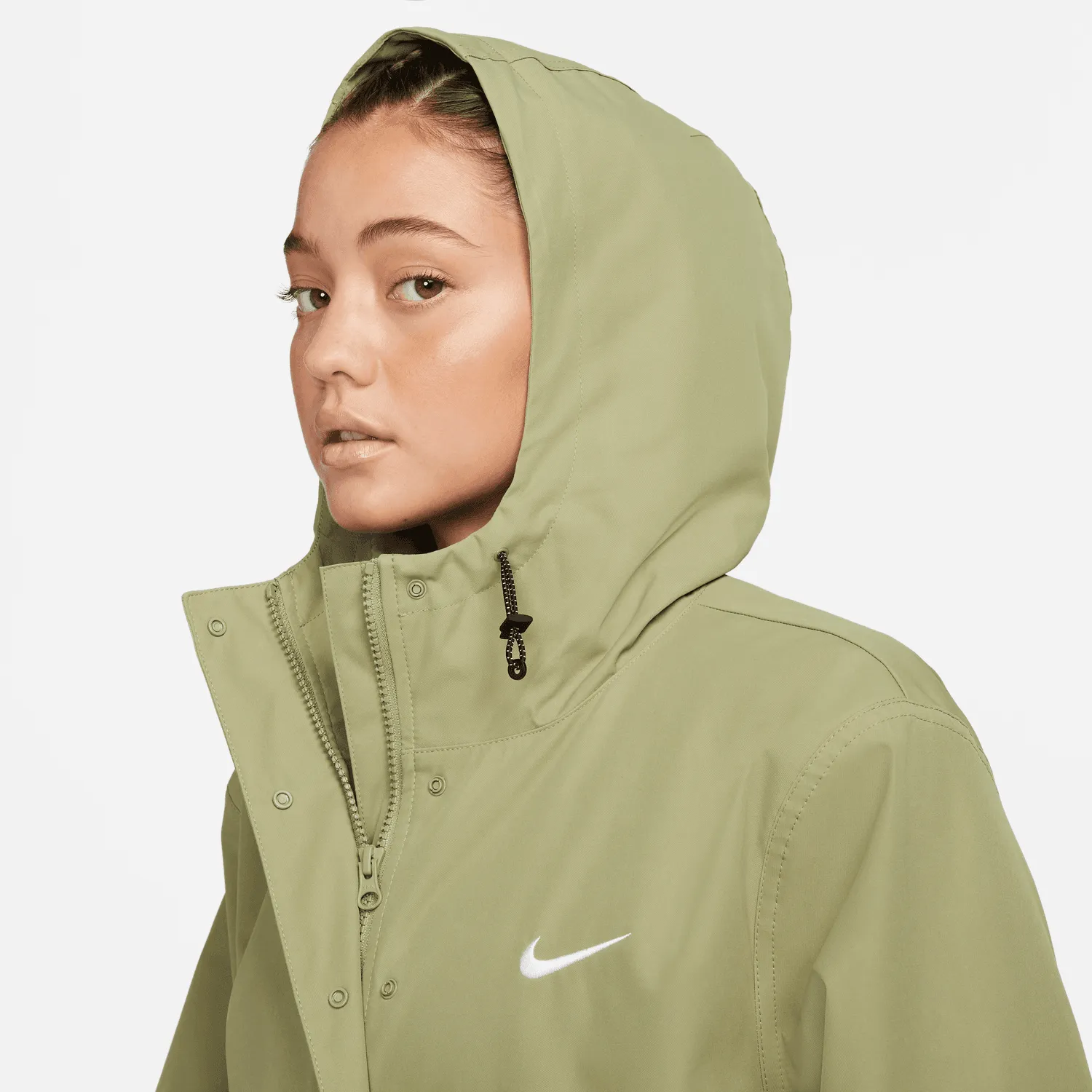 WOMEN'S NIKE SW STORM FIT JACKET GREEN